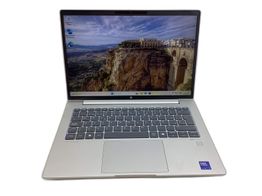 pc Portatil hp 8c83