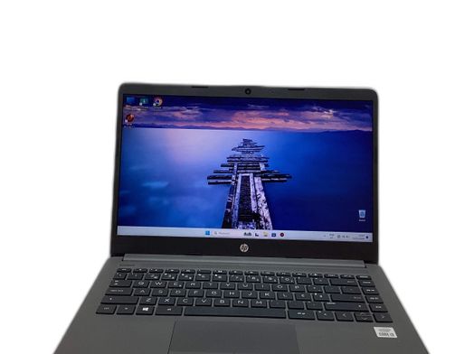 pc port&aacute;til hp hp 240 g8 notebook pc