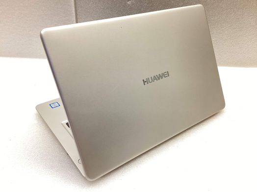 pc port&aacute;til huawei mrc-wx0