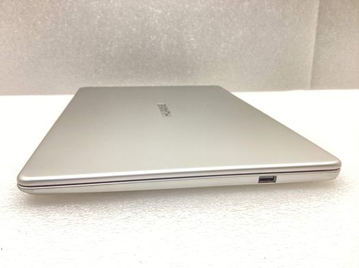 pc port&aacute;til huawei mrc-wx0