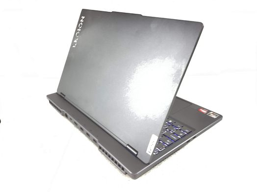 pc port&aacute;til lenovo 15arh7h-122