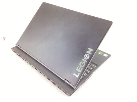 pc port&aacute;til lenovo 81sy