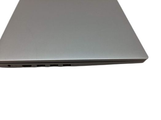 pc port&aacute;til lenovo 81ut
