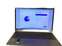 pc port&aacute;til lenovo 81w1
