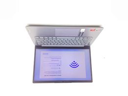 pc portatil lenovo 82kt