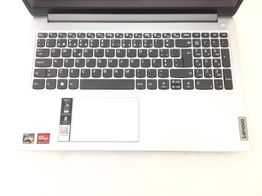 pc portátil lenovo 82r4