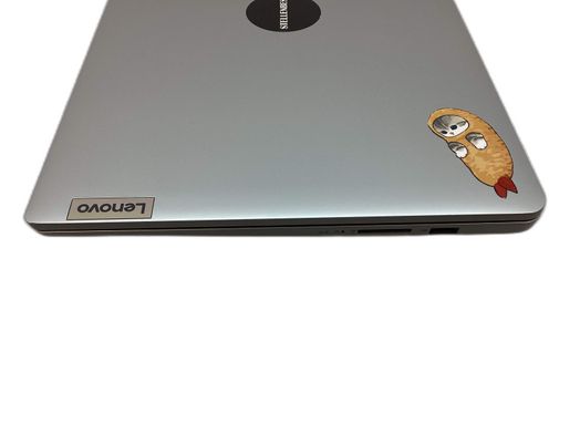 pc port&aacute;til lenovo 82r4