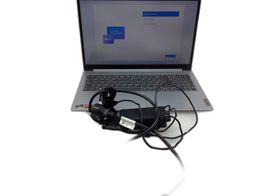 pc port&aacute;til lenovo 82r4