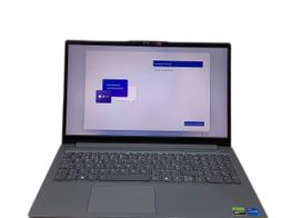 pc port&aacute;til lenovo 83lk