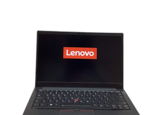 pc port&aacute;til lenovo e14