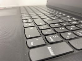 pc portatil lenovo v15 g2 alc