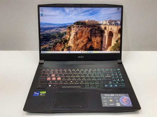 pc portatil msi ms-1585