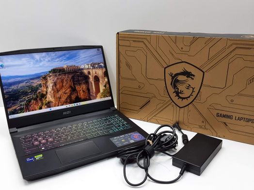 pc portatil msi ms-1585