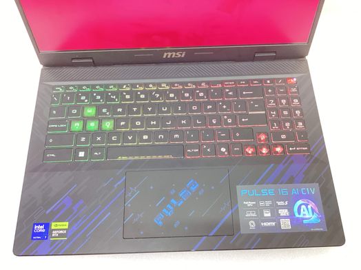 pc port&aacute;til msi pulse 16 ai c1vfkg