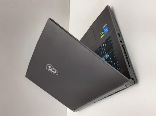 pc portatil msi thin 15 b13ve