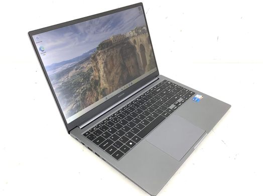 pc port&aacute;til samsung 750xgk