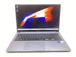 pc port&aacute;til samsung book go