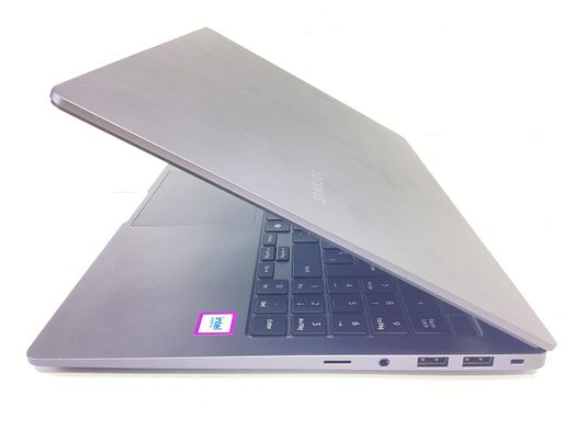 pc port&aacute;til samsung galaxy book2 go