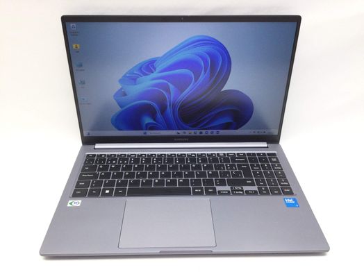 pc portatil samsung galaxy book4