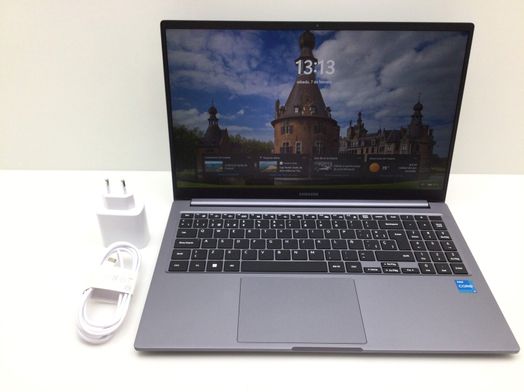 pc portatil samsung np750xgj-kg3es