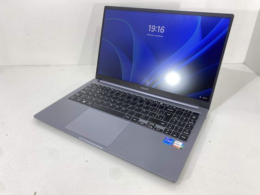 pc portatil samsung np750xgj