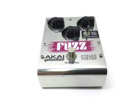 Pedal Efectos Akai Fuzz Analog Custom Shop
