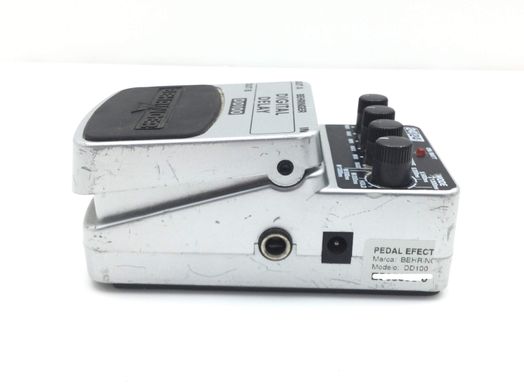pedal efectos behringer dd100