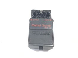pedal efectos boss metzl zone mt-2