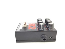 pedal efeitos amt r2