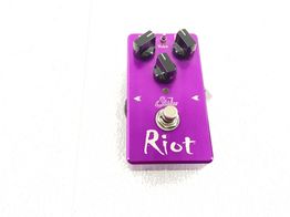 pedal efeitos suhr riot