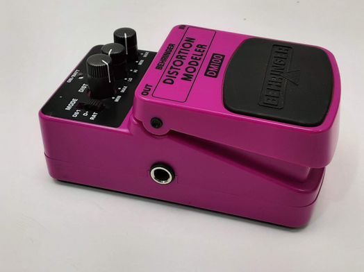 pedal multiefectos de guitarra behringer dm100