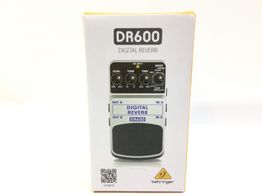 pedal multiefectos de guitarra behringer dr600
