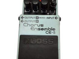 pedal multiefectos de guitarra boss chorus ensemble ce-5