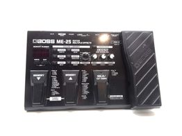 Pedal Multiefectos de Guitarra Boss me-25