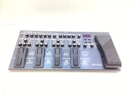 pedal multiefectos de guitarra boss me-80