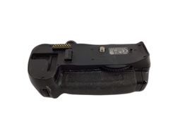 empu&ntilde;adura camara reflex nikon mb-d10