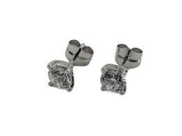 pendientes oro 18k con diamante de laboratorio 