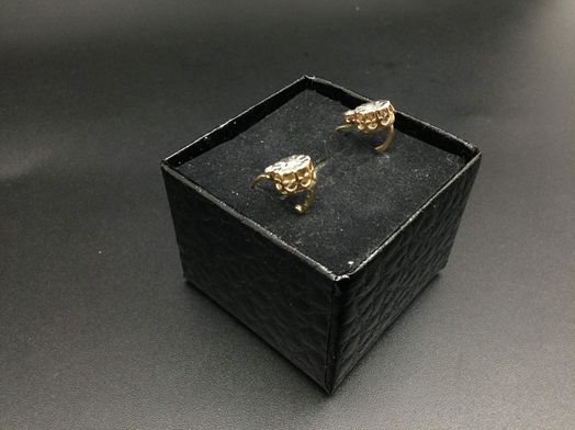 pendientes oro 14k con diamante 