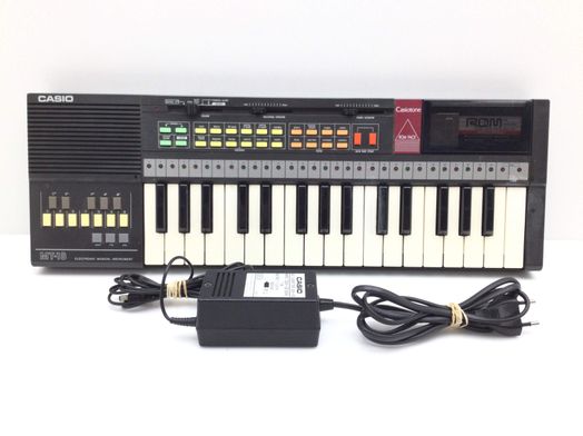 piano casio mt-18