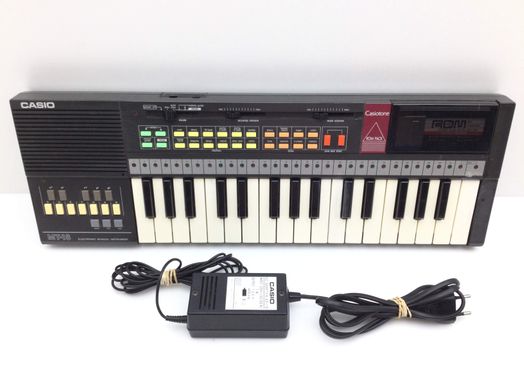 piano casio mt-18