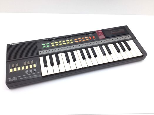 piano casio mt-18