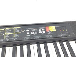 piano yamaha psr-f52