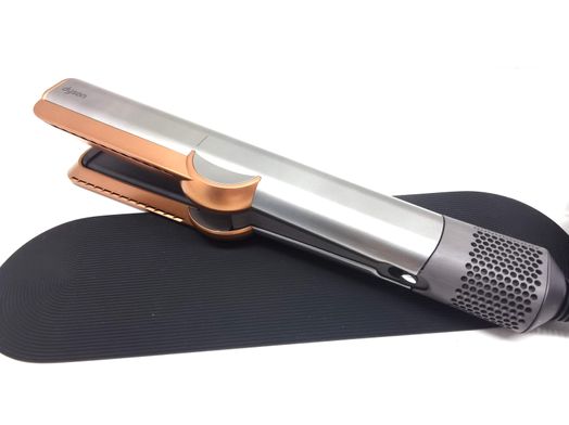 plancha pelo dyson airstrait