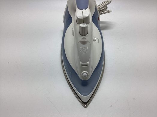 plancha vapor taurus aqua 2200