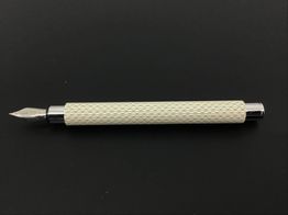 pluma estilografica alta gama faber-castell nido