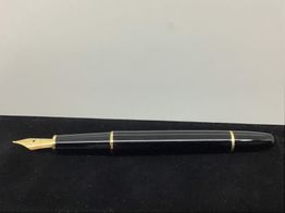 pluma estilografica alta gama montblanc meisterstuck
