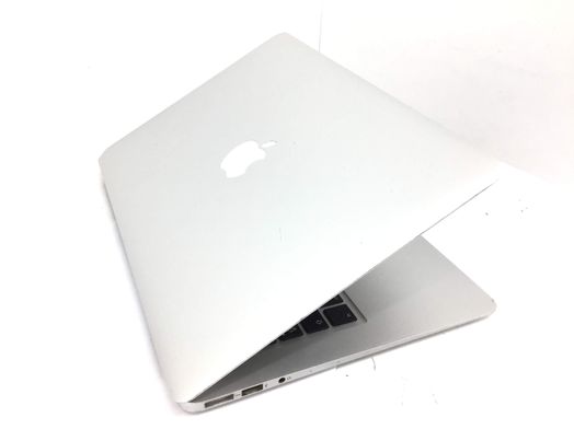 portatil apple apple macbook air core i5 1.3 11 (2013) (a1465)