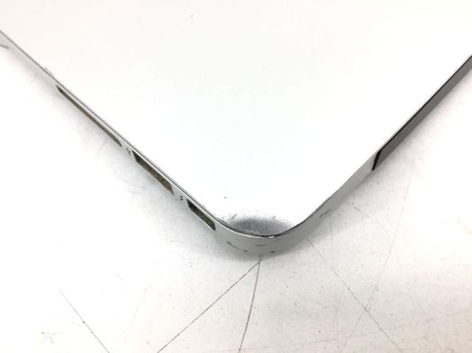 portatil apple apple macbook air core i5 1.3 11 (2013) (a1465)