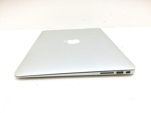 portatil apple apple macbook air core i5 1.3 13 (2013) (a1466)