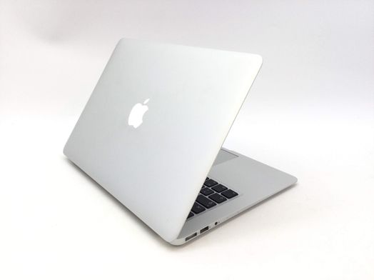 portatil apple apple macbook air core i5 1.3 13 (2013) (a1466)